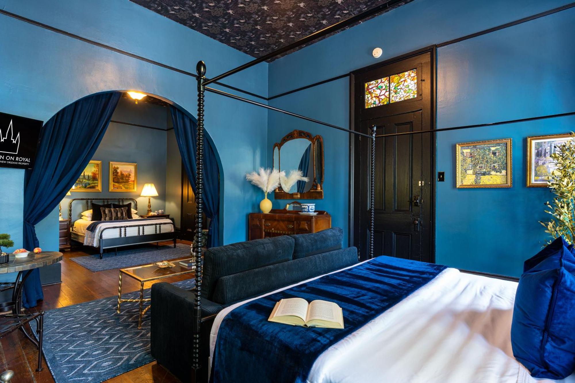 The Mansion On Royal 3*