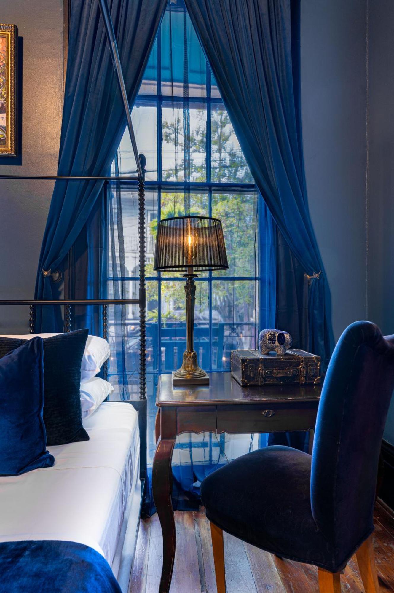 The Mansion On Royal Hotel 3*
